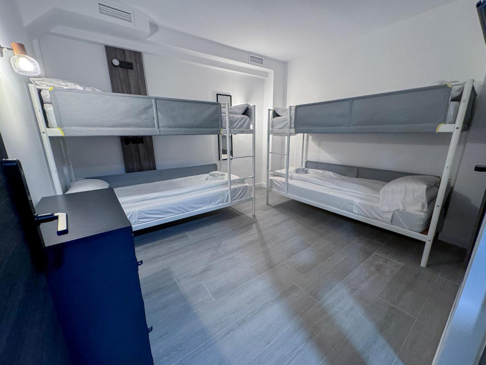 Zur Boutique Hostel Fuengirola Exterior photo